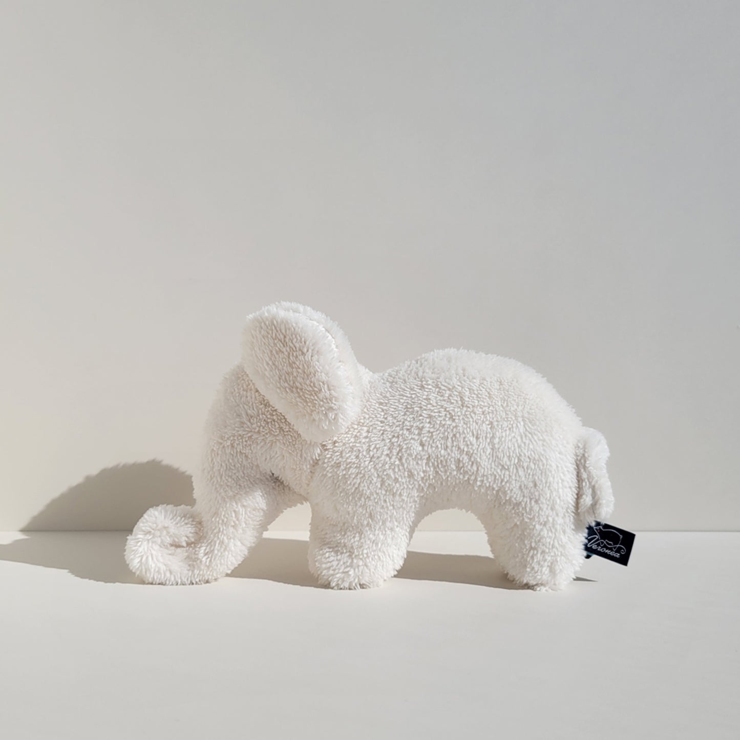 Ruben the Elephant Cannoli Cream