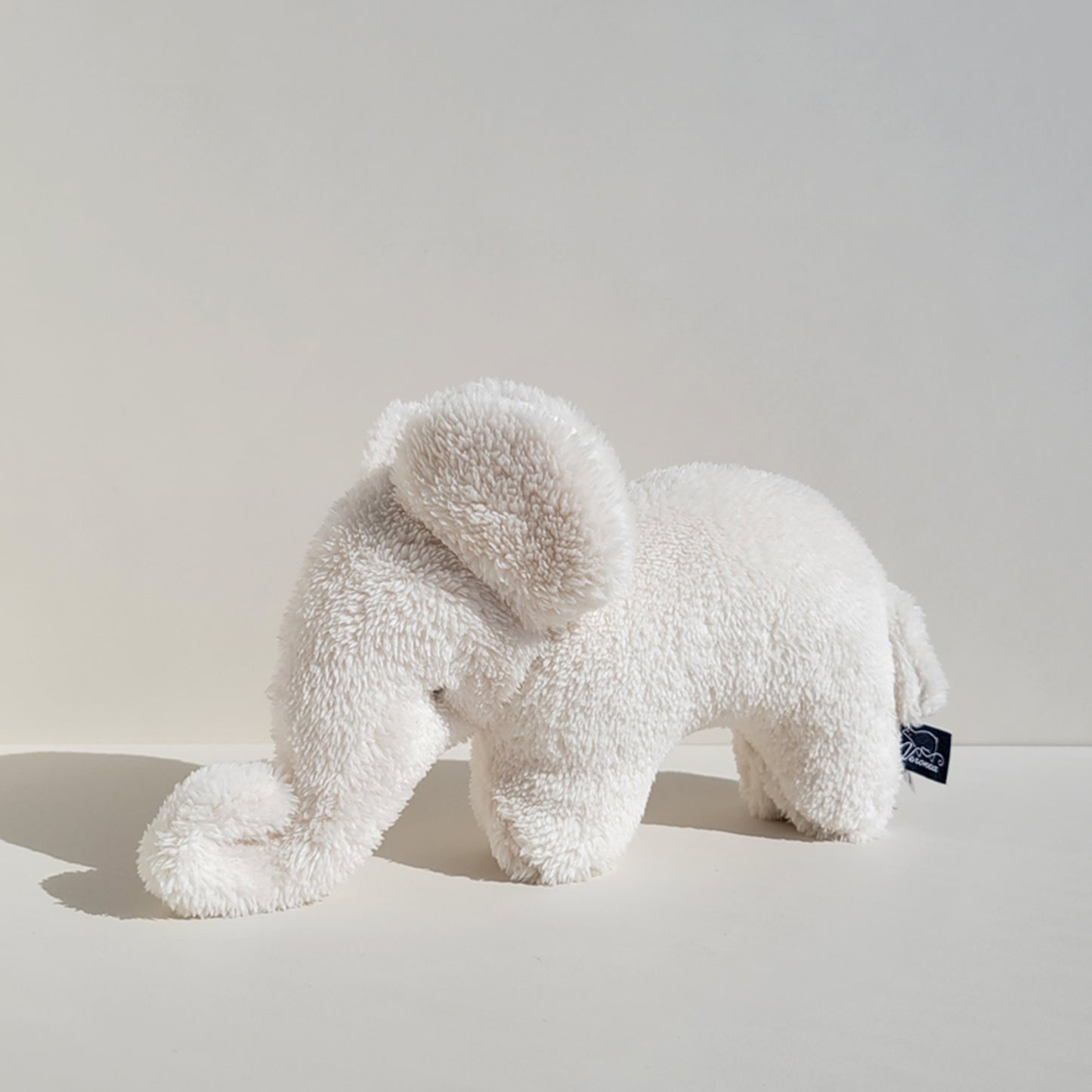 Ruben the Elephant Cannoli Cream